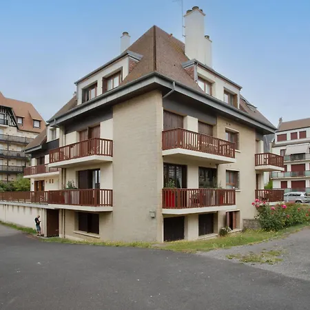 Le Grand Large By Interhome * Deauville