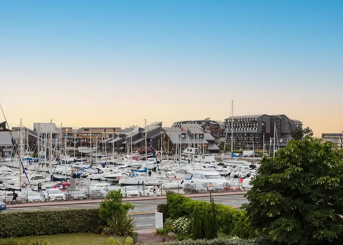 Le Grand Large By Interhome