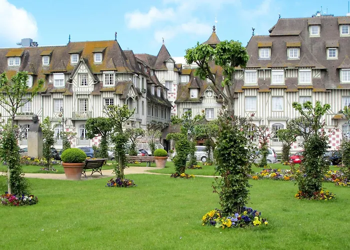 Le Grand Large By Interhome Deauville